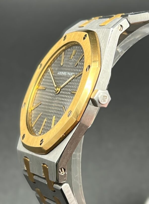 Audemars Piguet Royal Oak 56303SA - Image 9